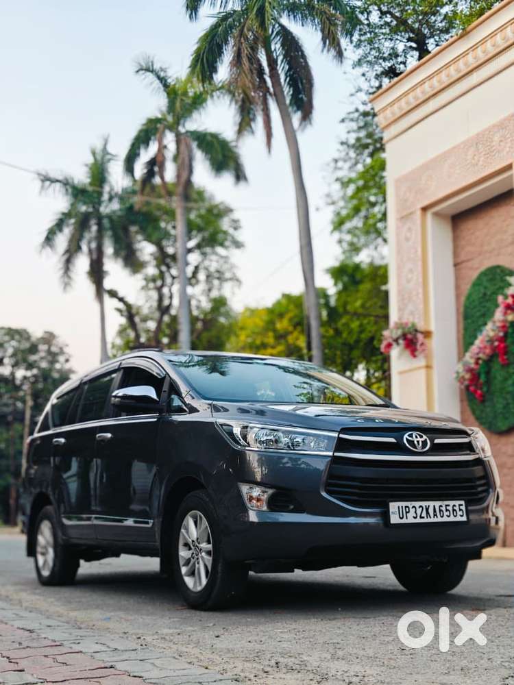 Toyota Innova Crysta 2.4 G Mt, 2018, Diesel