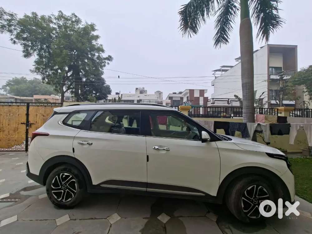 Kia Carens 2023 1.4 Plus
