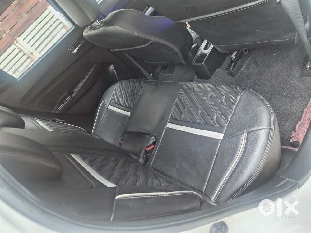 Maruti Suzuki Swift Amt Zxi Plus, 2020, Petrol