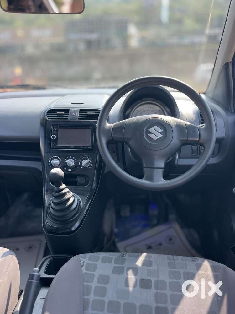 Maruti Suzuki Ritz Lxi, 2015, Petrol