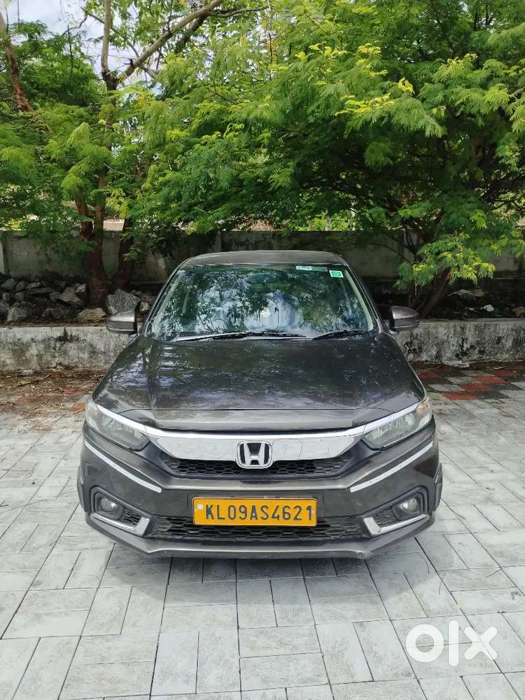Honda Amaze 2020 Petrol(including Cng)75586 Km Driven