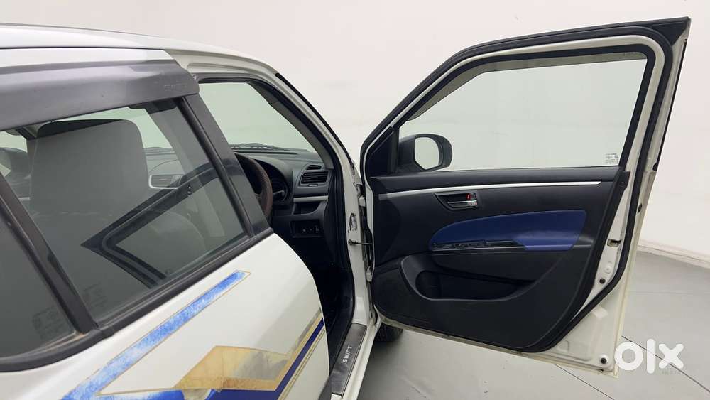 Maruti Suzuki Swift Vvt Vxi, 2016, Petrol