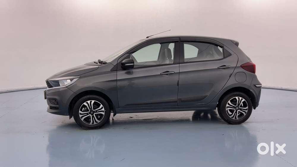 Tata Tiago 1.05 Revotorq Xt, 2023, Petrol