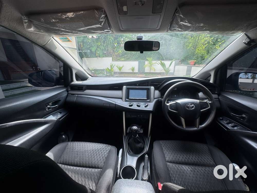 Toyota Innova Crysta 2017 Year Diesel Manual