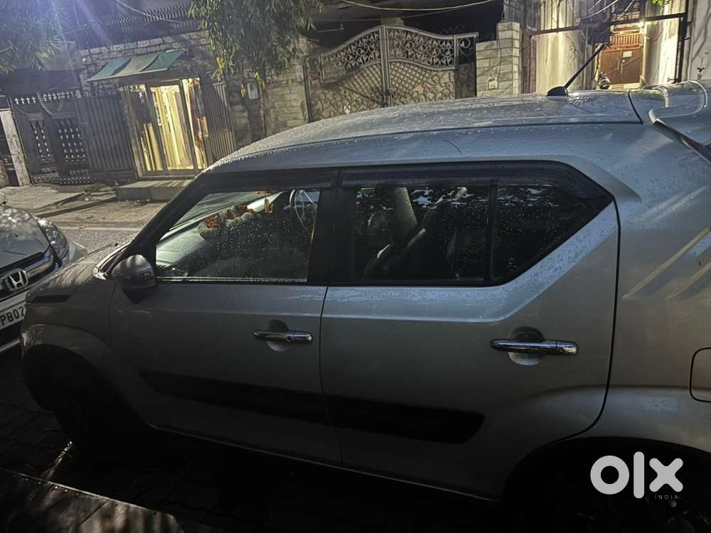 Maruti Suzuki Ignis 2019 Petrol Well Maintained