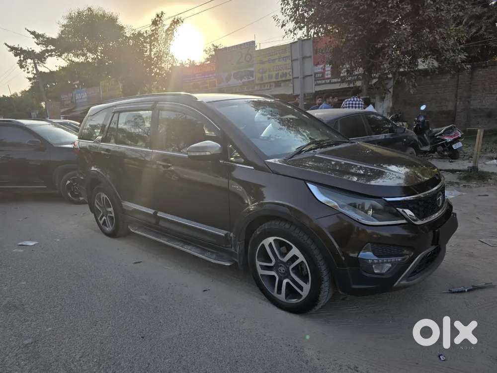Selling Tata Hexa Xta 7 Seater