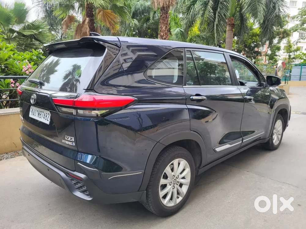 Toyota Innova Hycross 2.0 Vx Hybrid 7 Str, 2024, Petrol