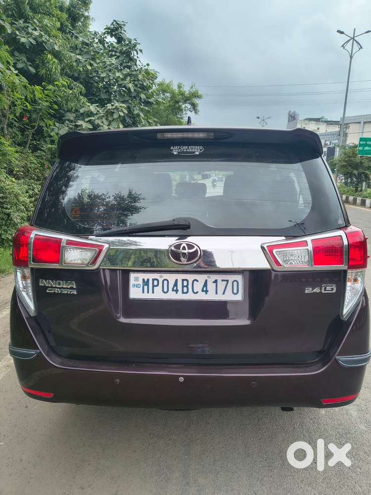 Toyota Innova Crysta 2.4 G Mt, 2016, Diesel