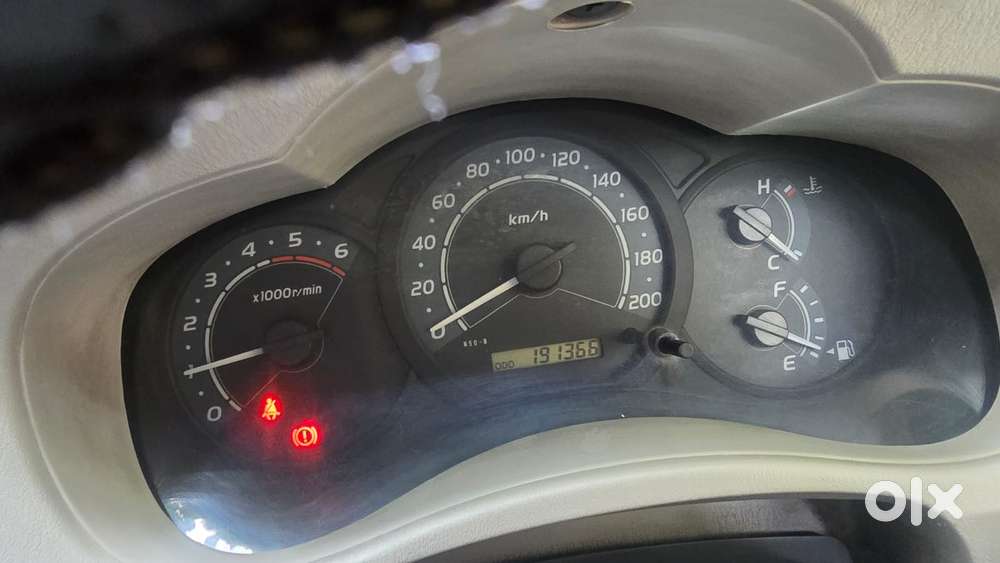 Toyota Innova 2.5 G (diesel) 7 Seater Bs Iv, 2011, Diesel