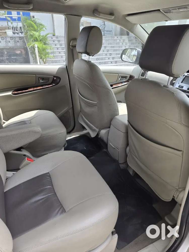 Toyota Innova 2.5 Vx 2014