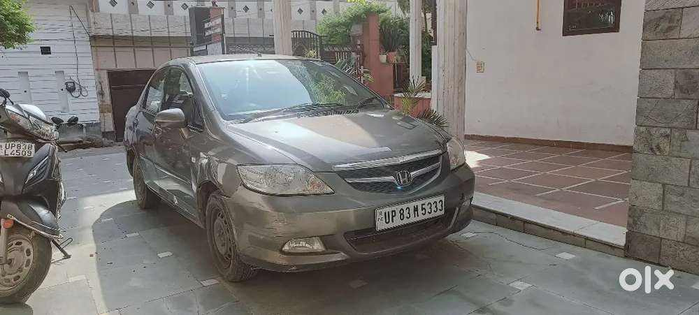 Honda City 2028 Validity 1st Owner Well Maintained With Smooth Engine