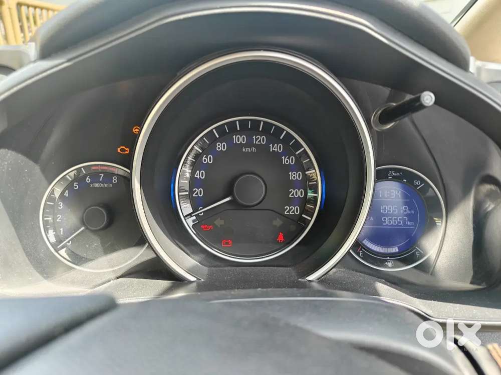 Honda Jazz Sv Petrol 2017