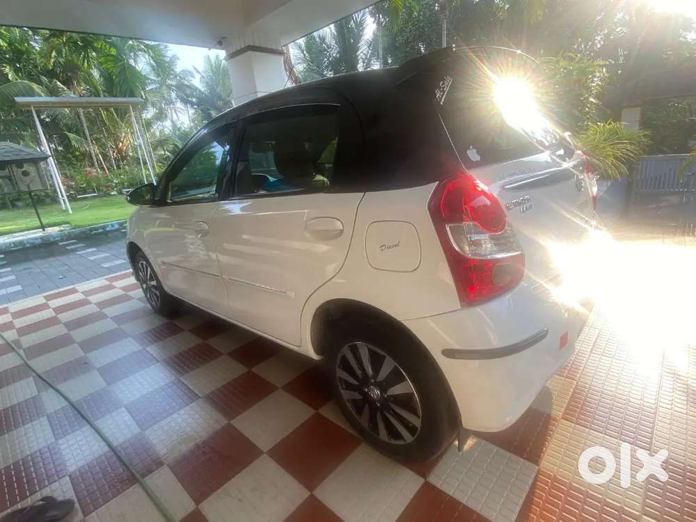 Show Room Condition Zero Accidents.