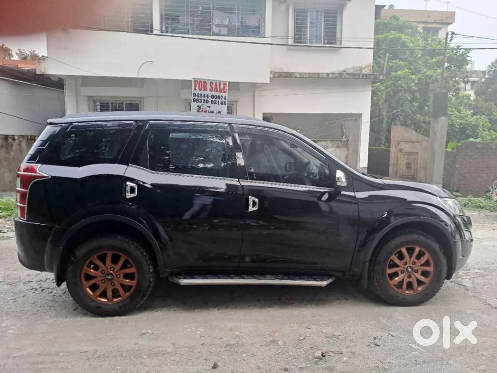 Mahindra Xuv500 At W10 Fwd, 2016, Diesel