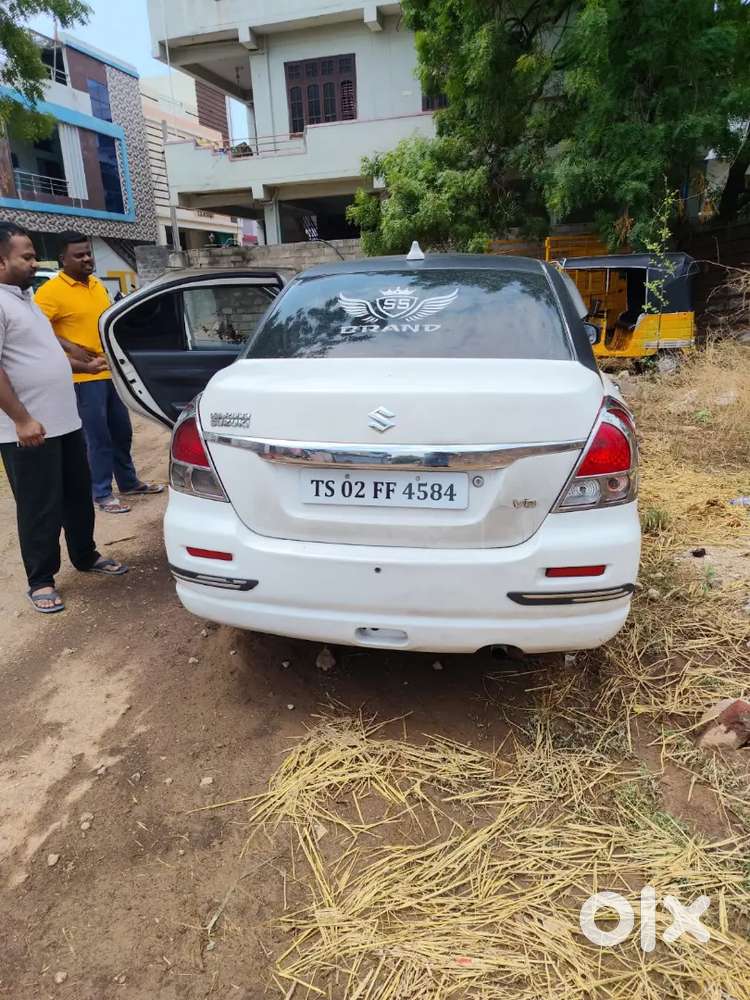 Maruti Suzuki Dzire Tour 2016