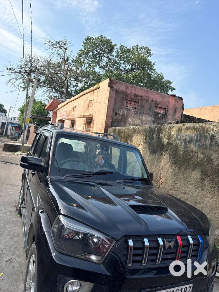 Mahindra Scorpio Diesel 2016