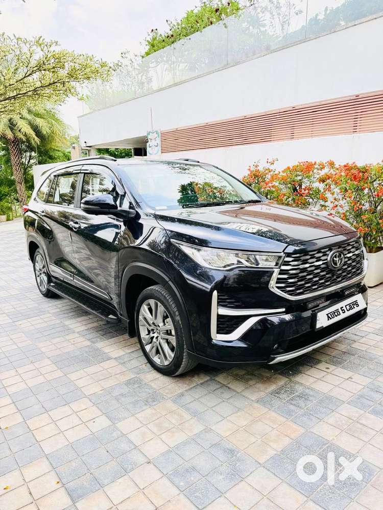 Toyota Innova Hycross 2.0 Zx (o) Hybrid 7 Str, 2024, Cng & Hybrids