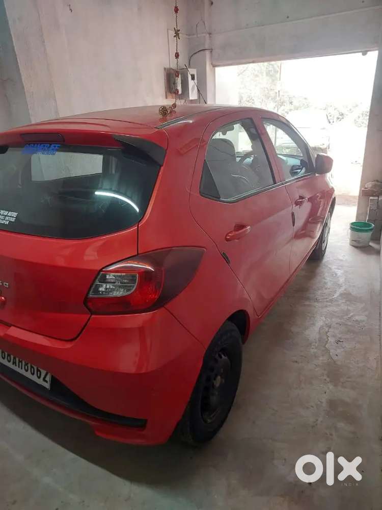 Tata Tiago 2022 Petrol 27000 Km Driven