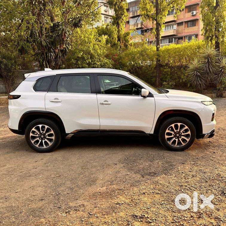 Maruti Suzuki Grand Vitara 1.5 Alpha Smart Hybrid At, 2022, Petrol
