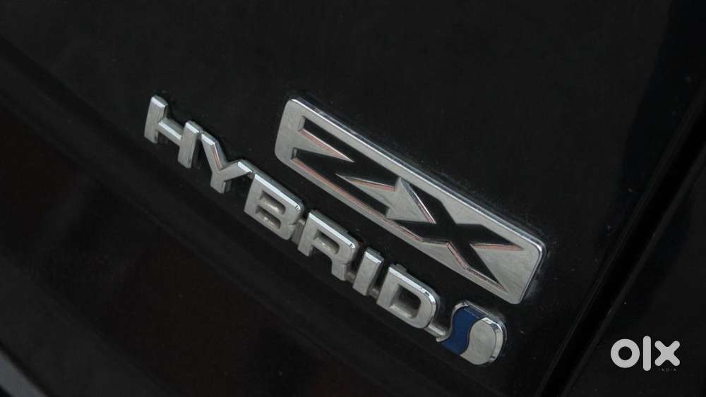 Toyota Innova Hycross 2.0 Zx (o) Hybrid 7 Str, 2024, Petrol