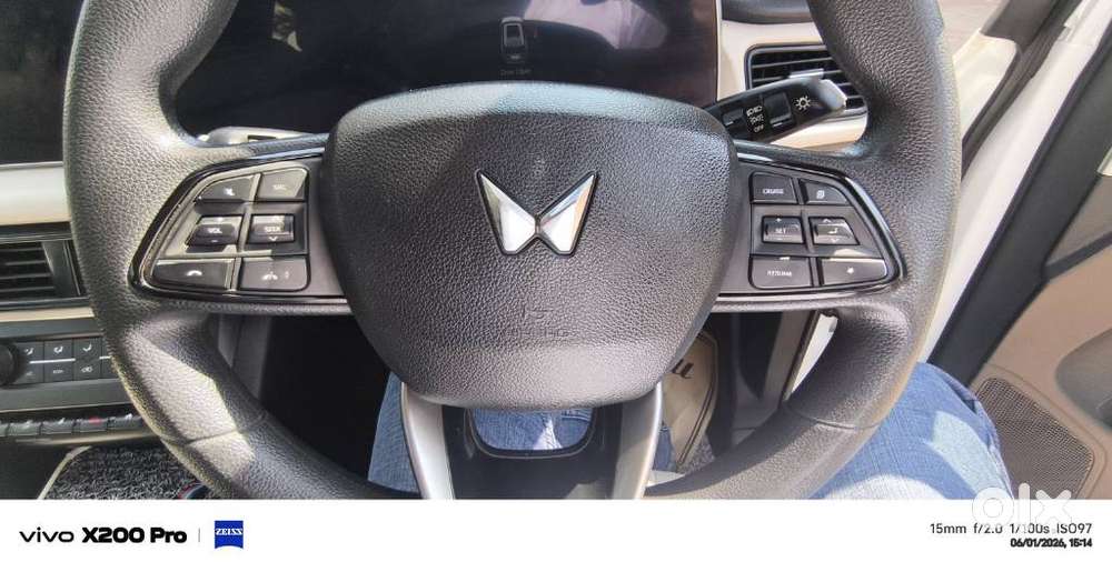 Mahindra Xuv700 2.2 Ax 5 Diesel Mt 7 Str, 2024, Diesel