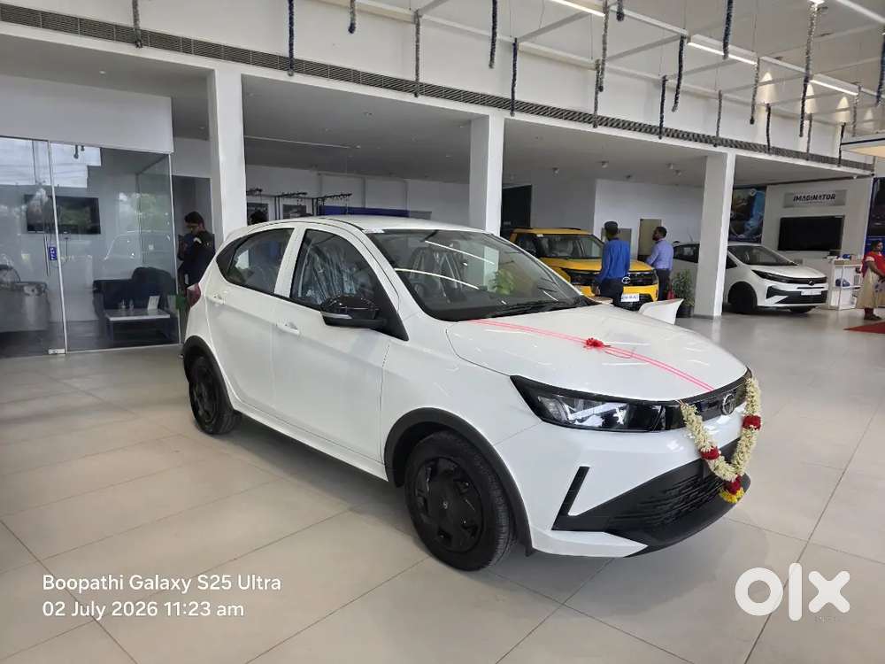 Tata Tiago Petrol Manual 2026