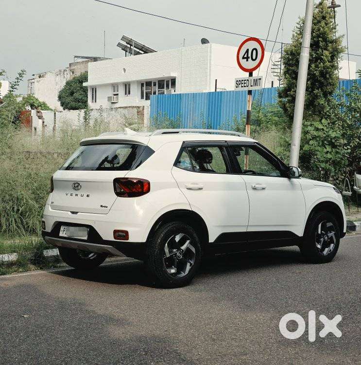 Hyundai Venue Sx Turbo, 2021, Petrol