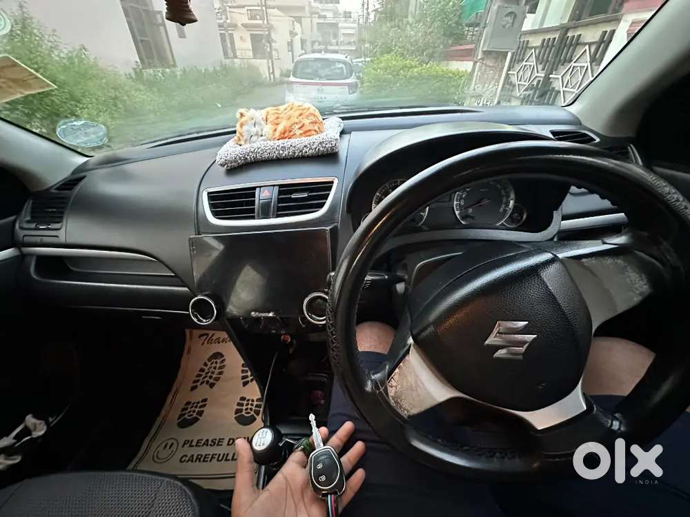 Maruti Suzuki Swift Vxi 2016