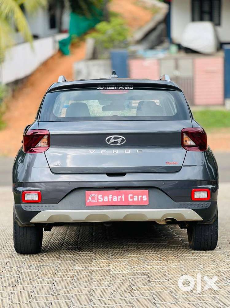 Hyundai Venue 1.0l Turbo Gdi Sx Mt, 2021, Petrol