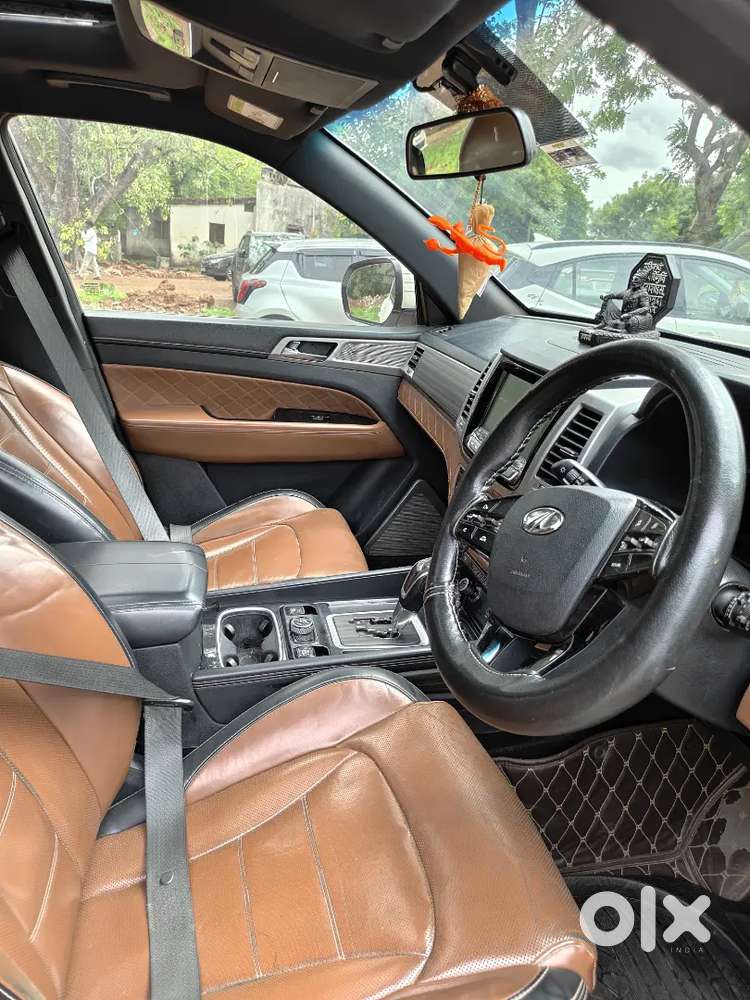 Mahindra Alturas G4 Diesel 2019