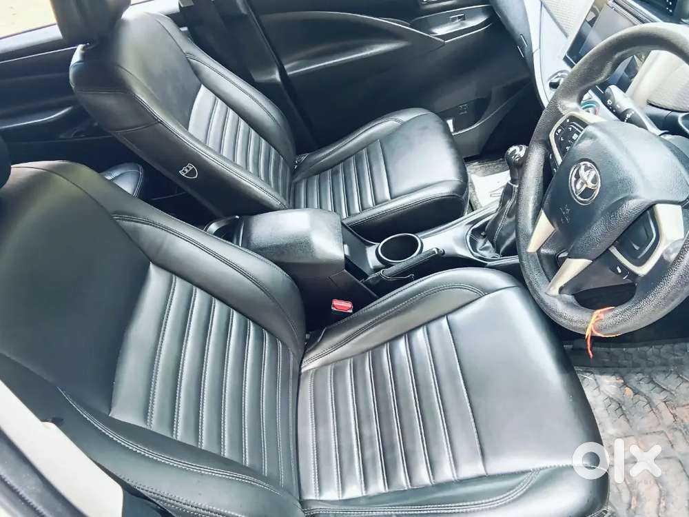 Toyota Innova Crysta 2.4 Diesel 2019