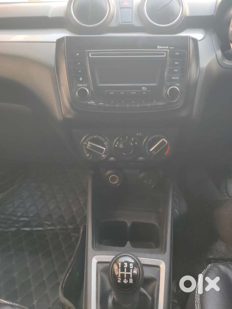 Maruti Suzuki Swift Vxi 1.2 Abs Bs-iv, 2019, Petrol