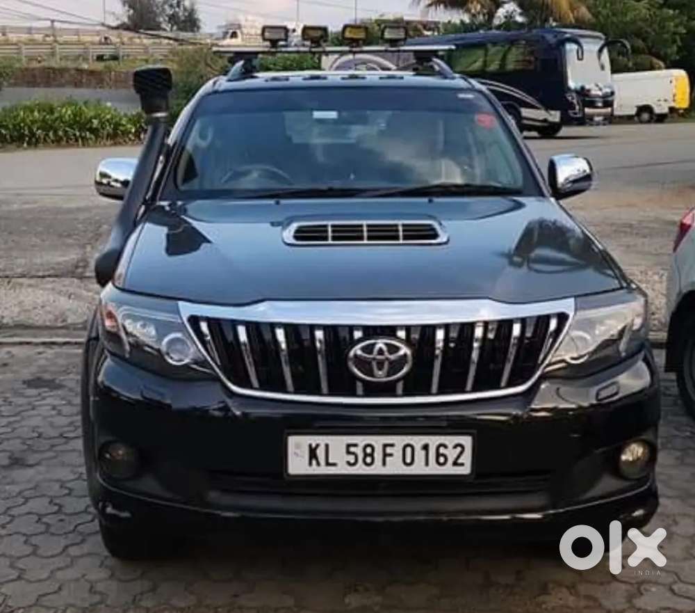 Toyota Fortuner 4 X 4 Manual Transmission