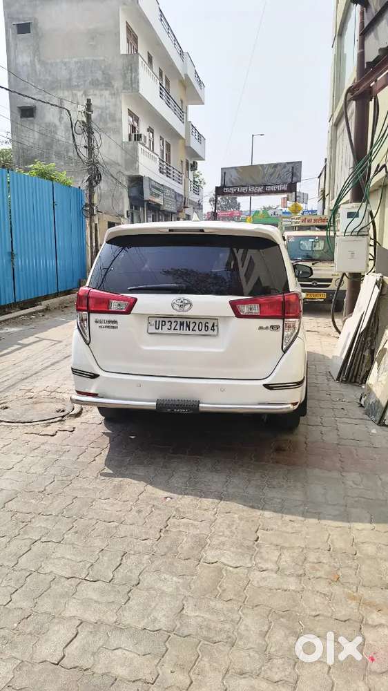 Toyota Innova Crysta 2019 Diesel 80000 Km Driven