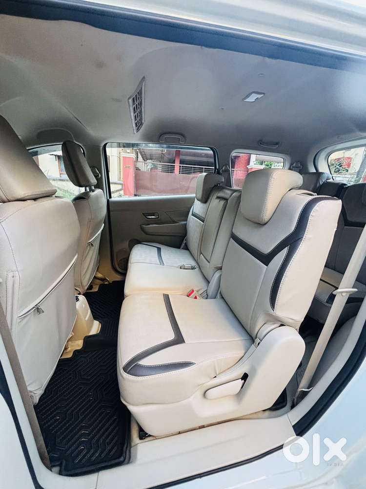 Maruti Suzuki Ertiga Vxi Shvs, 2022, Petrol