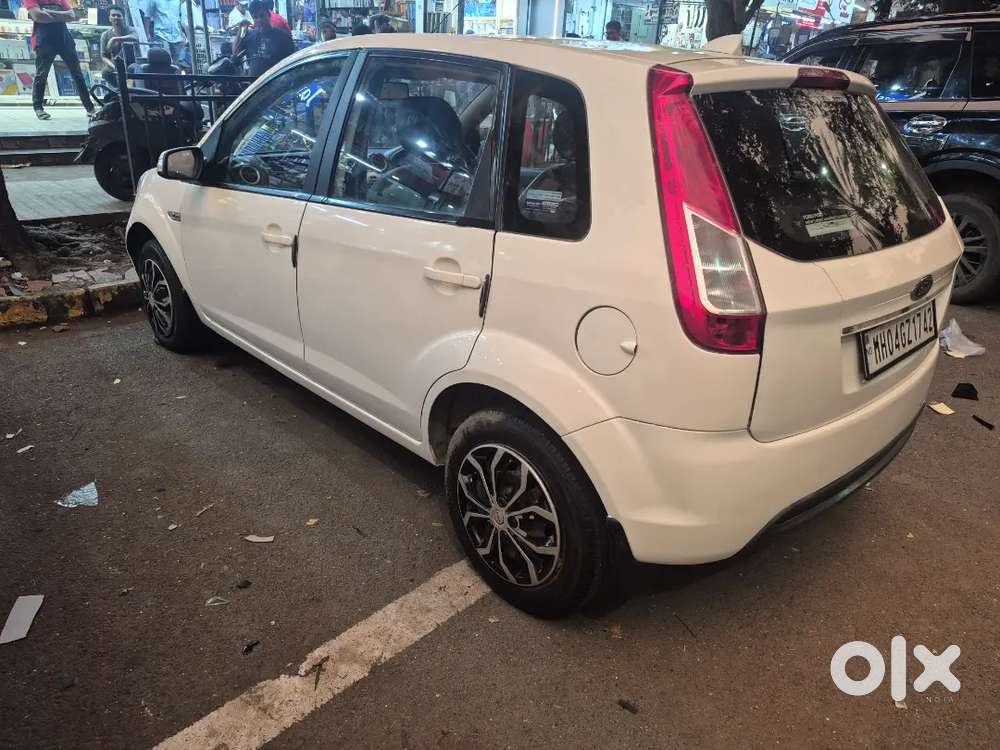 Ford Figo 1.2 Petrol 2015