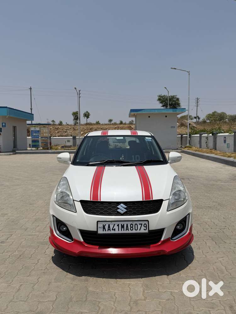 Maruti Suzuki Swift 1.2 Vxi Deca Limited Edition, 2017, Petrol