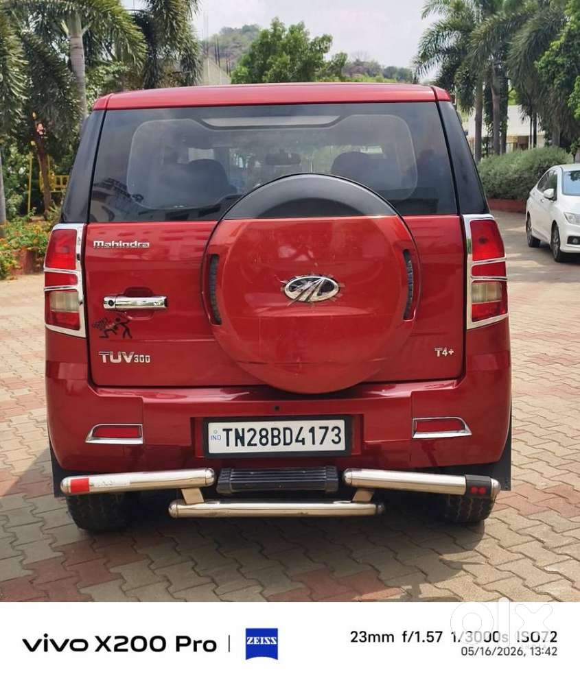 Mahindra Tuv 300 T4 Plus, 2016, Diesel