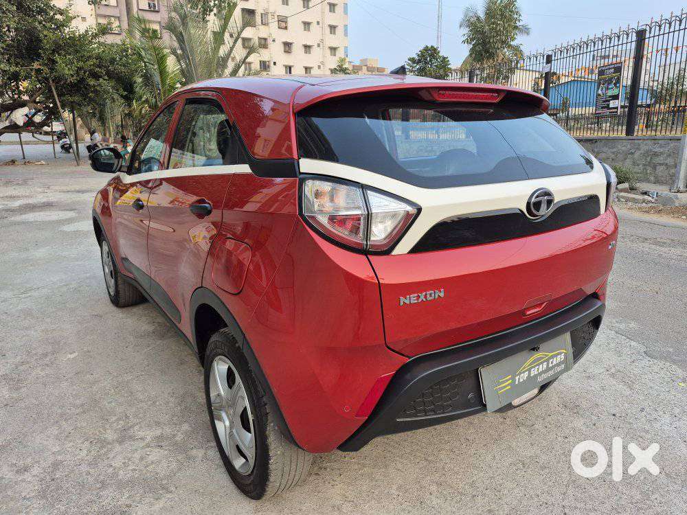 Tata Nexon 1.2 Revotron Xm, 2020, Petrol