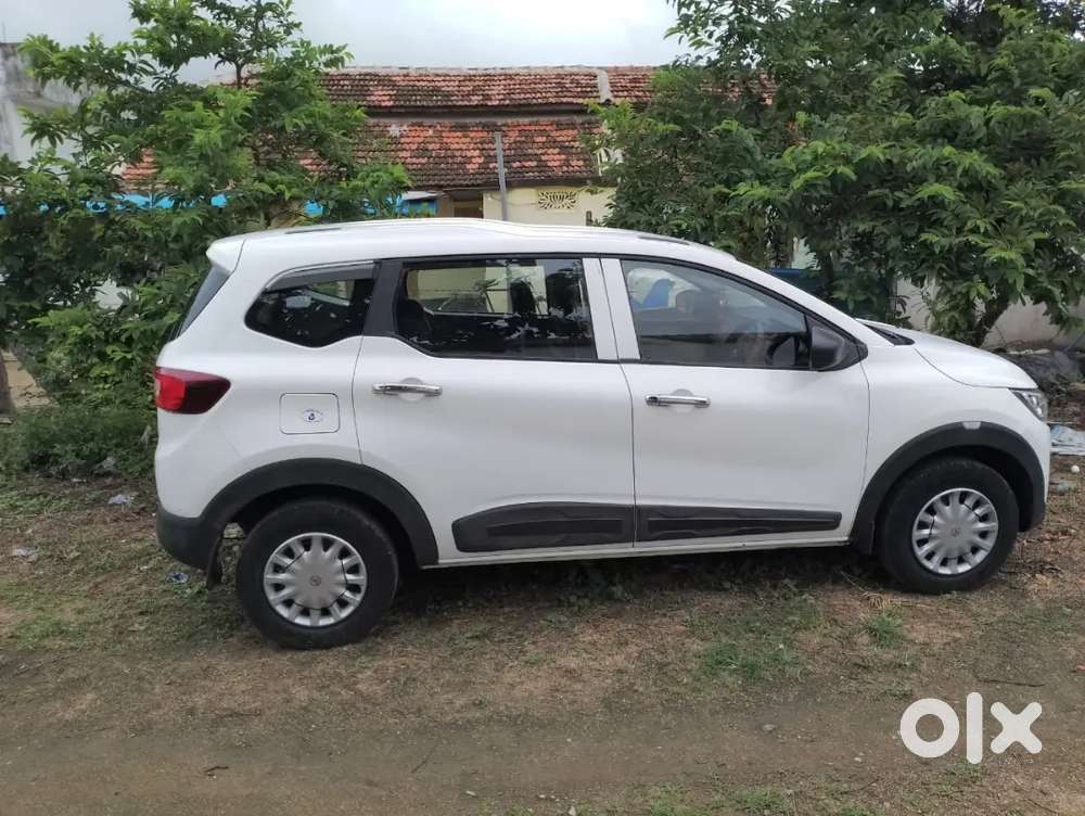 Renault Triber 1.0 Rxe 2023
