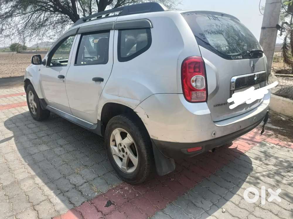 Good Condition Duster Car