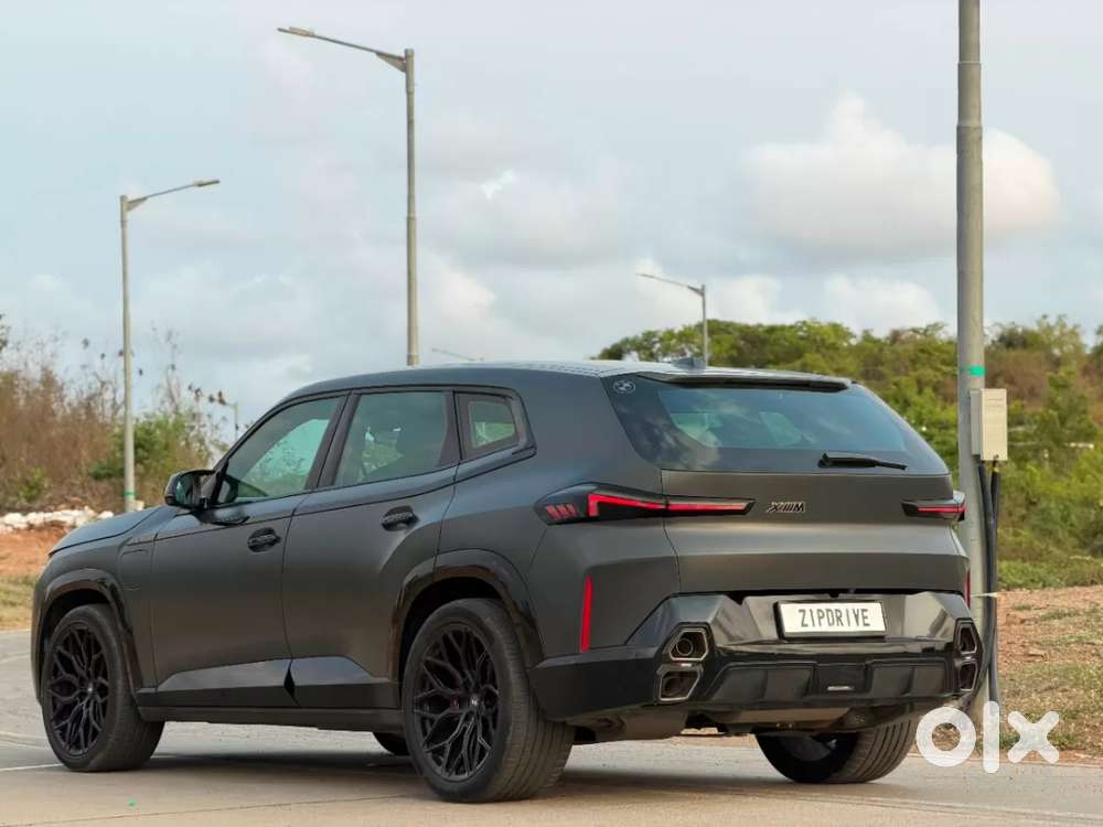 Bmw Xm, 2024