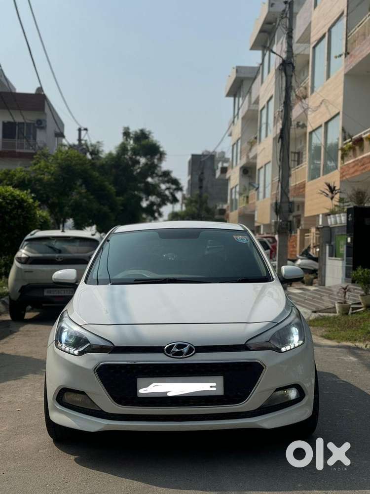 Elite I20 Magna