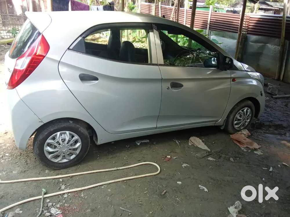 Hyundai Eon Petrol Manual 2012 Era +
