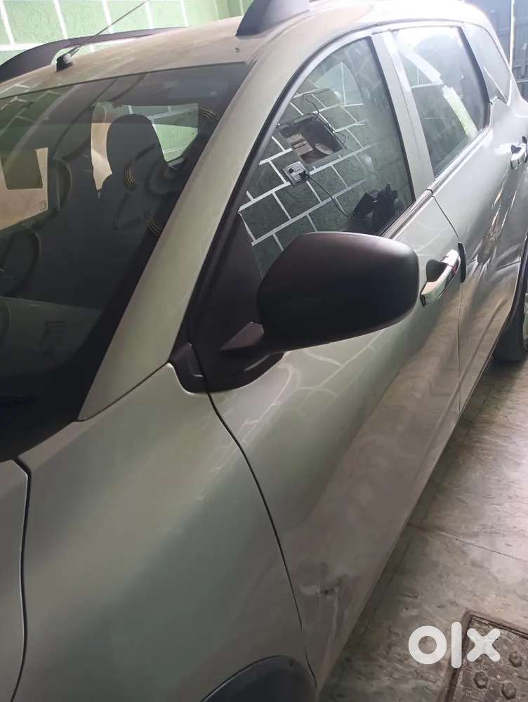 Renault Triber 2021 Variant Rxe