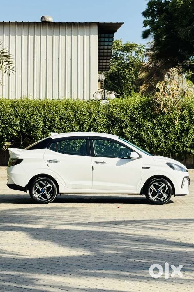 Hyundai Aura 1.2 Sx Cng, 2023, Cng & Hybrids