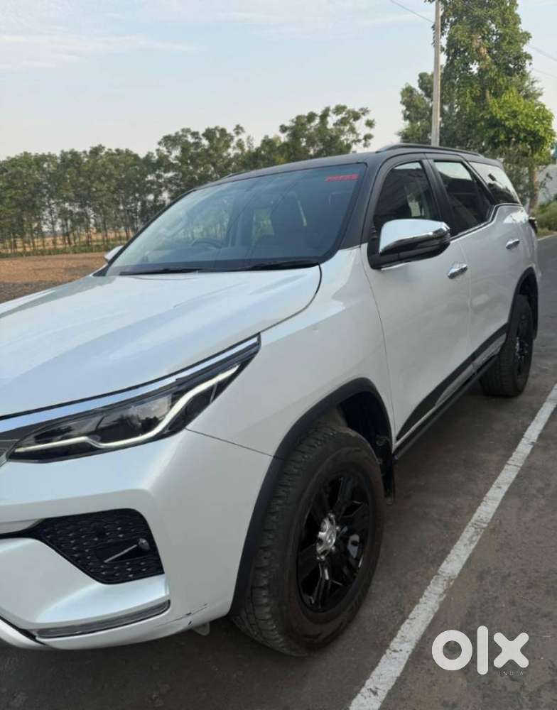 Toyota Fortuner Leader Edition (at), 2026, Diesel