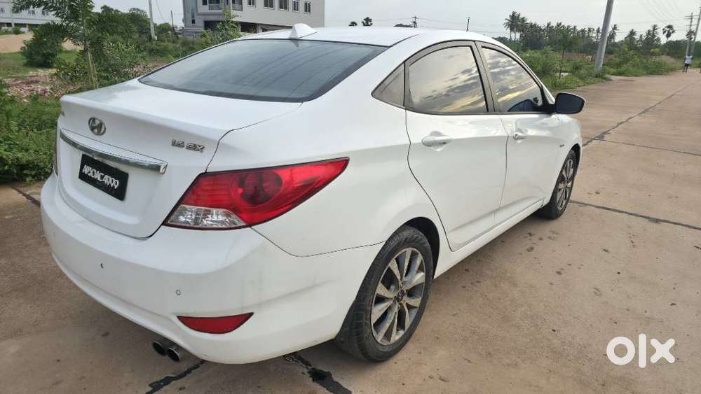 Hyundai Fluidic Verna 1.6 Crdi Sx, 2014, Diesel