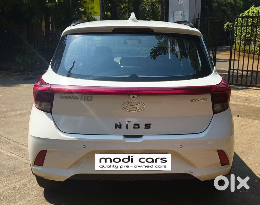 Hyundai Grand I10 Nios Amt Sportz, 2023, Petrol
