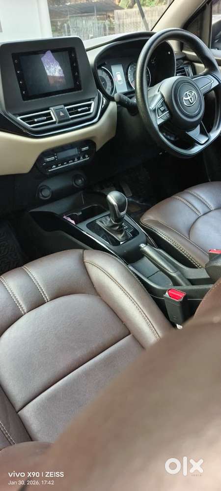 Toyota Glanza 1.2 G Amt, 2023, Petrol